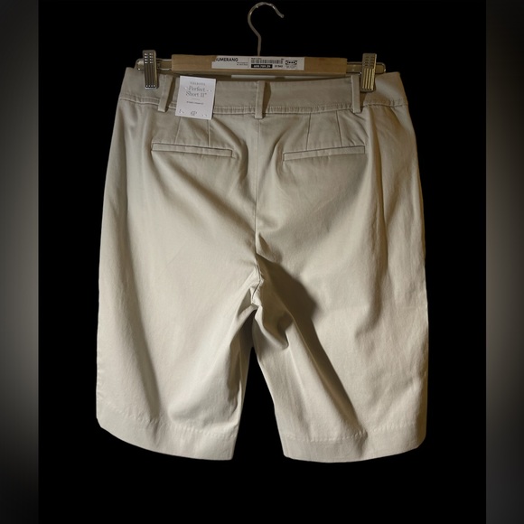 Talbots Women Perfect Short 11” inseam at waist Beige size 6 petite NWT - Picture 2 of 9